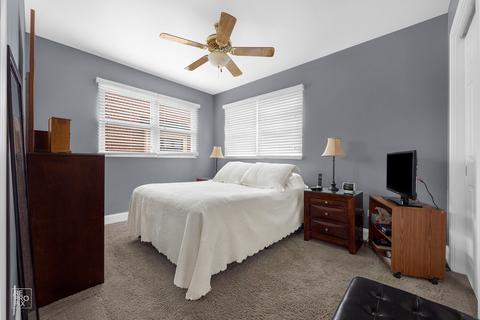 6005 Bentley Ave, Willowbrook, IL 60527 photo 9