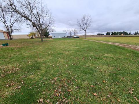 305 Evans Ave, Ashton, IL 61006 photo 10