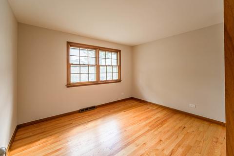 138 S Maple Ave, Hillside, IL 60162 photo 11