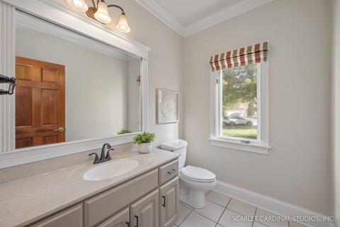 1772 Challenger Ct, Wheaton, IL 60189 photo 15
