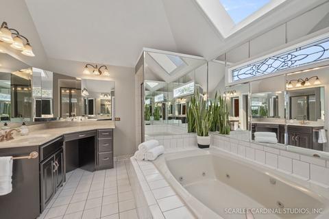 1772 Challenger Ct, Wheaton, IL 60189 photo 20