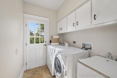 1772 Challenger Ct, Wheaton, IL 60189 photo 14