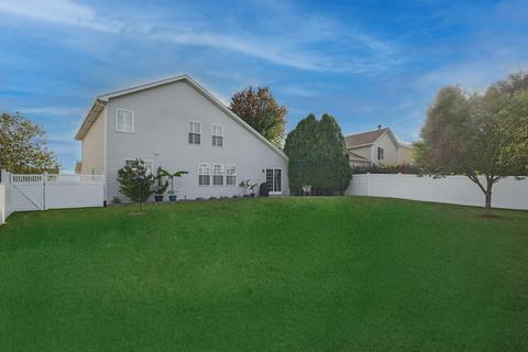 4303 Mallard Ln, Plainfield, IL 60586 photo 3