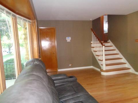 2806 Maple Ave, Berwyn, IL 60402 photo 2