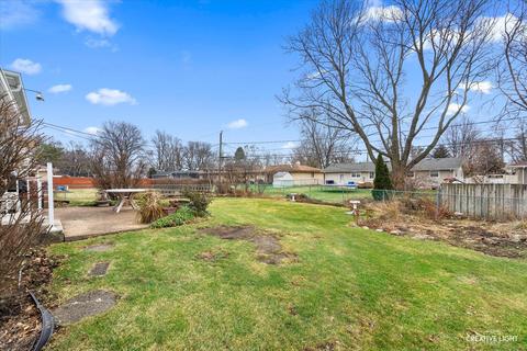 979 Ruth Dr, Elgin, IL 60123 photo 25