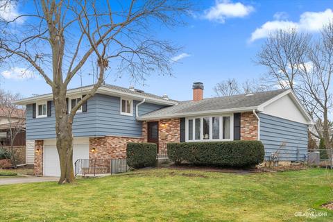 979 Ruth Dr, Elgin, IL 60123 photo 2