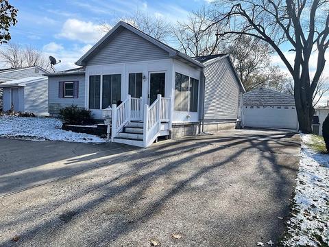 407 W Raab Rd, Normal, IL 61761 photo 1