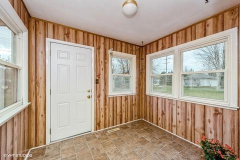 4821 W Home Ave, Mchenry, IL 60050 photo 6