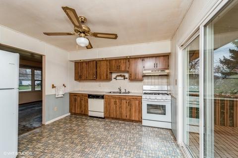 4821 W Home Ave, Mchenry, IL 60050 photo 5