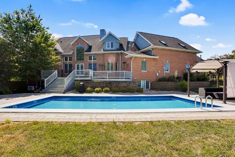 3302 Springview Ln, Champaign, IL 61822 photo 4