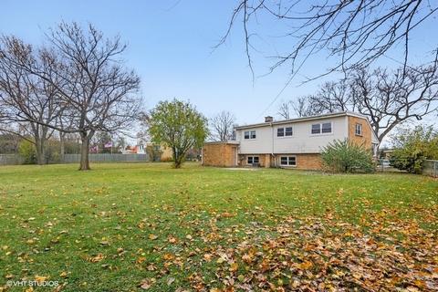 447 E Park Ave, Elmhurst, IL 60126 photo 2