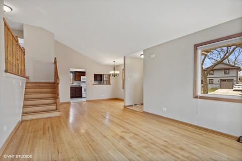 447 E Park Ave, Elmhurst, IL 60126 photo 12