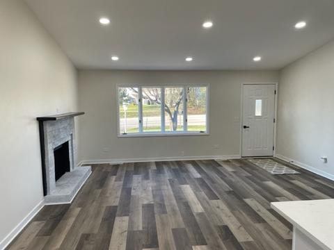 1019 W Windsor Dr, Mchenry, IL 60051 photo 8
