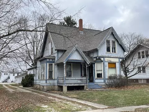 105 S Oak St, Buckley, IL 60918