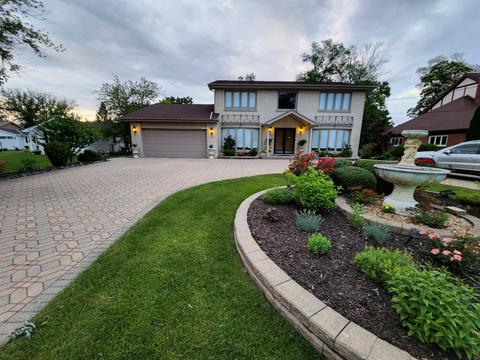 3736 Countryside Ln, Glenview, IL 60025