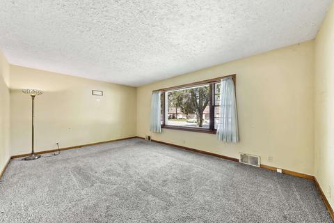 1150 S Curtis Ave, Kankakee, IL 60901 photo 5