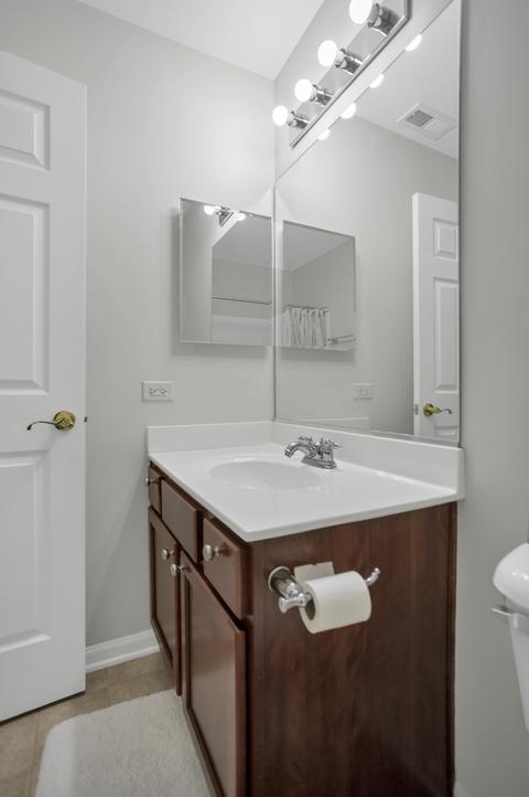 1902 Maureen Dr, Hoffman Estates, IL 60192 photo 28