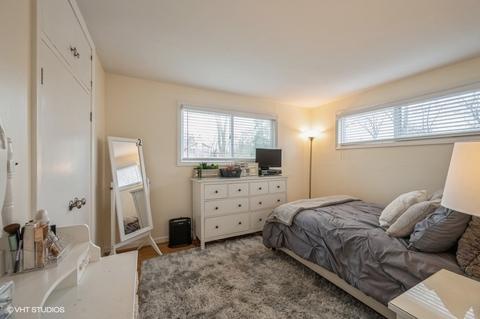 1004 Longaker Rd, Northbrook, IL 60062 photo 9