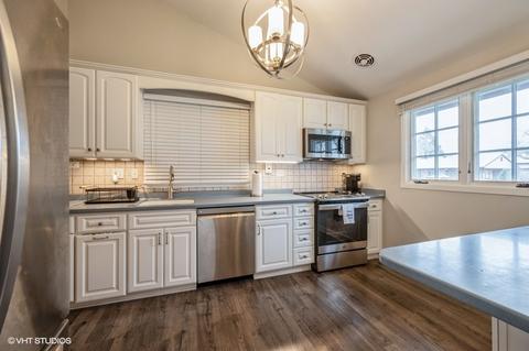 1004 Longaker Rd, Northbrook, IL 60062 photo 5