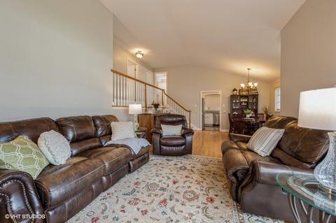 1004 Longaker Rd, Northbrook, IL 60062 photo 3
