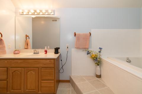 1002 Bull St, Normal, IL 61761 photo 35