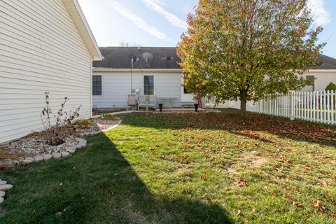 1002 Bull St, Normal, IL 61761 photo 41