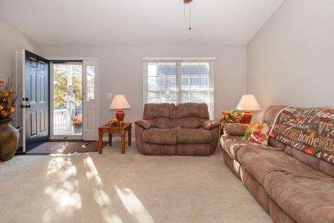 1002 Bull St, Normal, IL 61761 photo 6