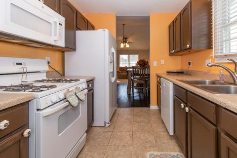 1002 Bull St, Normal, IL 61761 photo 12