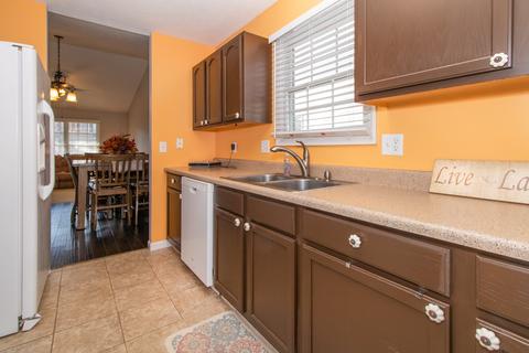 1002 Bull St, Normal, IL 61761 photo 13