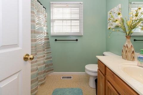 1002 Bull St, Normal, IL 61761 photo 21