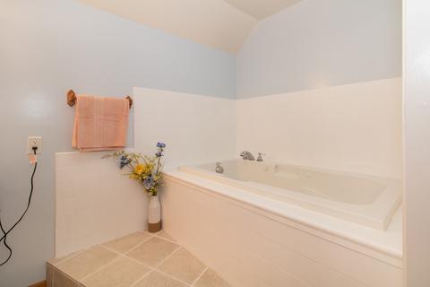 1002 Bull St, Normal, IL 61761 photo 36