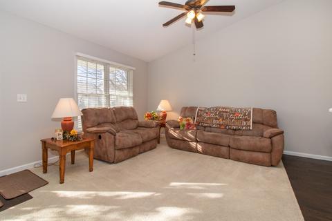 1002 Bull St, Normal, IL 61761 photo 4