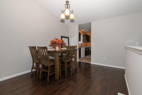 1002 Bull St, Normal, IL 61761 photo 8