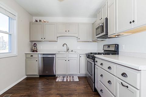 1202 Beacon Hill Ct, Normal, IL 61761 photo 14