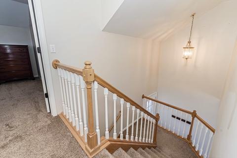 1202 Beacon Hill Ct, Normal, IL 61761 photo 25