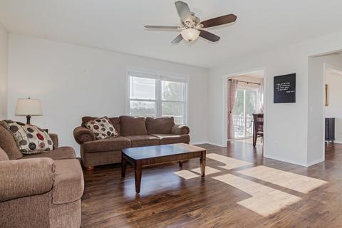 1202 Beacon Hill Ct, Normal, IL 61761 photo 8