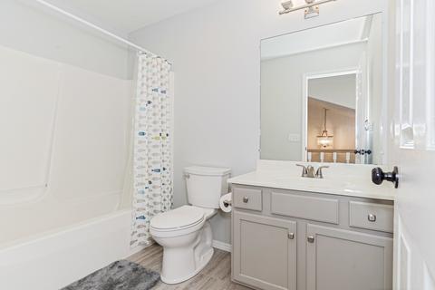 1202 Beacon Hill Ct, Normal, IL 61761 photo 24