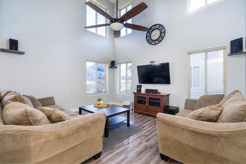 13733 S Kendall Dr, Plainfield, IL 60544 photo 2