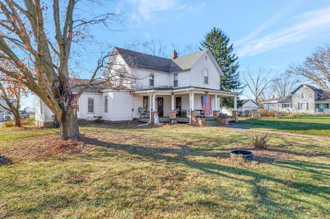 717 E Bodman St, Bement, IL 61813 photo 2