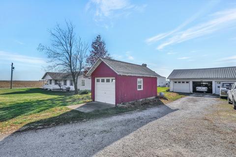 717 E Bodman St, Bement, IL 61813 photo 5