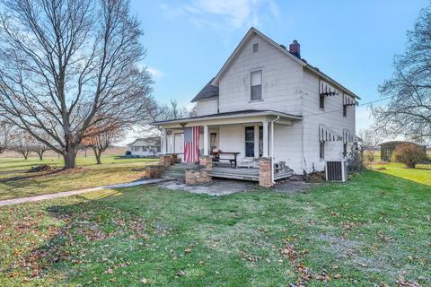717 E Bodman St, Bement, IL 61813 photo 3
