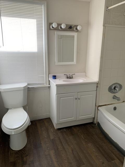 206 Clark St, Aurora, IL 60505 photo 8