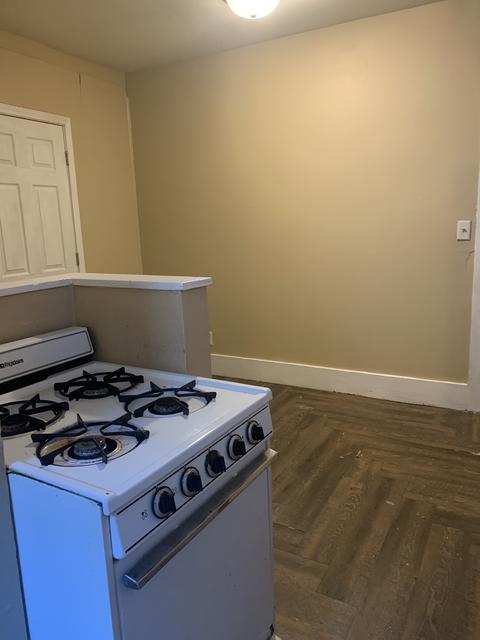 206 Clark St, Aurora, IL 60505 photo 3