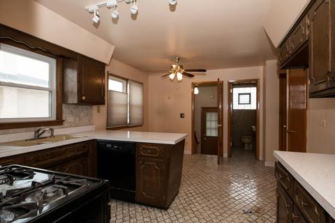 5952 W Maple Ave, Berkeley, IL 60163 photo 5