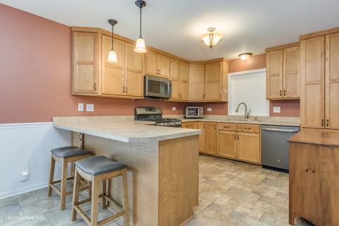 5816 Bunny Ave, Mchenry, IL 60051 photo 7
