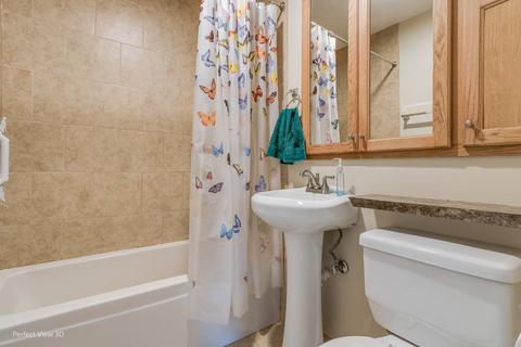 5816 Bunny Ave, Mchenry, IL 60051 photo 13