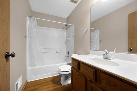 424 Hubbard Cir, Plano, IL 60545 photo 11