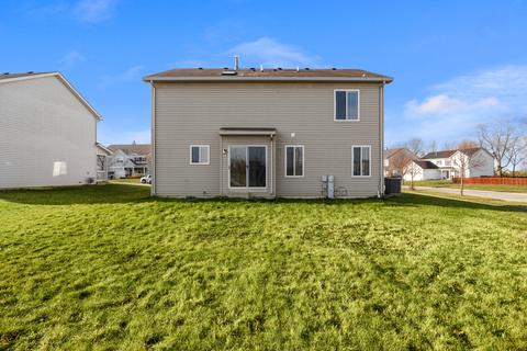 424 Hubbard Cir, Plano, IL 60545 photo 15