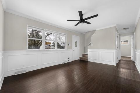 1747 Webster Ln, Des Plaines, IL 60018 photo 3