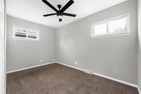 1747 Webster Ln, Des Plaines, IL 60018 photo 6
